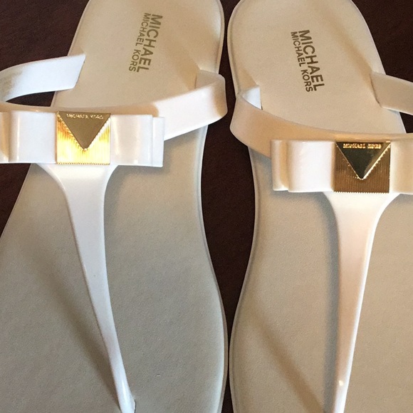 MICHAEL Michael Kors Caroline Jelly Sandals NWT - Picture 7 of 7